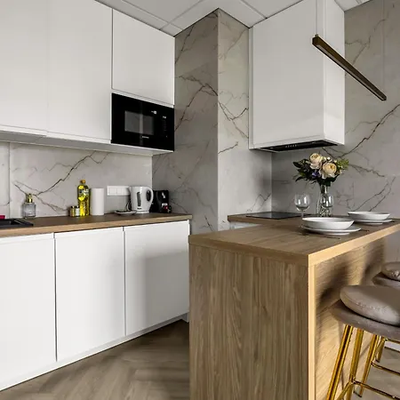 Wola - Air Con, Parking & Balcony - By Rentujemy Apartment *