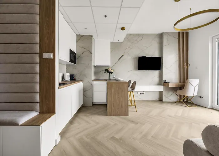 Wola - Air Con, Parking & Balcony - By Rentujemy *