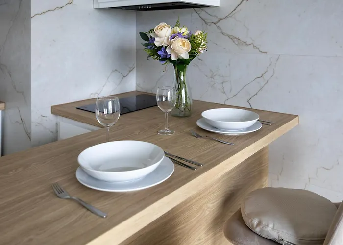 Wola - Air Con, Parking & Balcony - By Rentujemy Warszawa